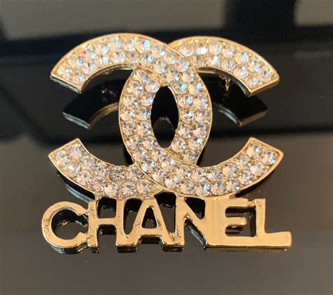 chanel pin price